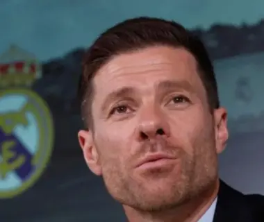 Real Madrid Face Critical Week of Tactical Tests